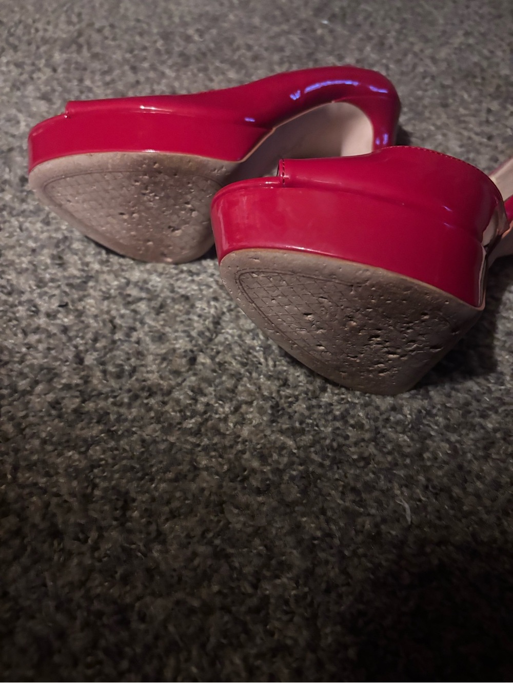 Jessica Simpson Glossy Red Patent Platform Peep Toe Heels